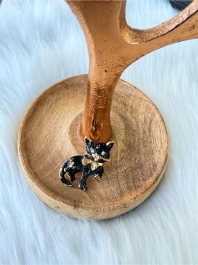 Anthropologie Black and Gold Cat Pin Brooch